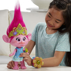Hasbro Trolls Hug Time Poppy B6568