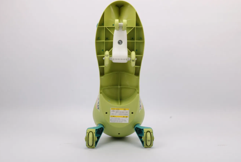 Qitong Rock Swing Car With Light Green/Blue MN068