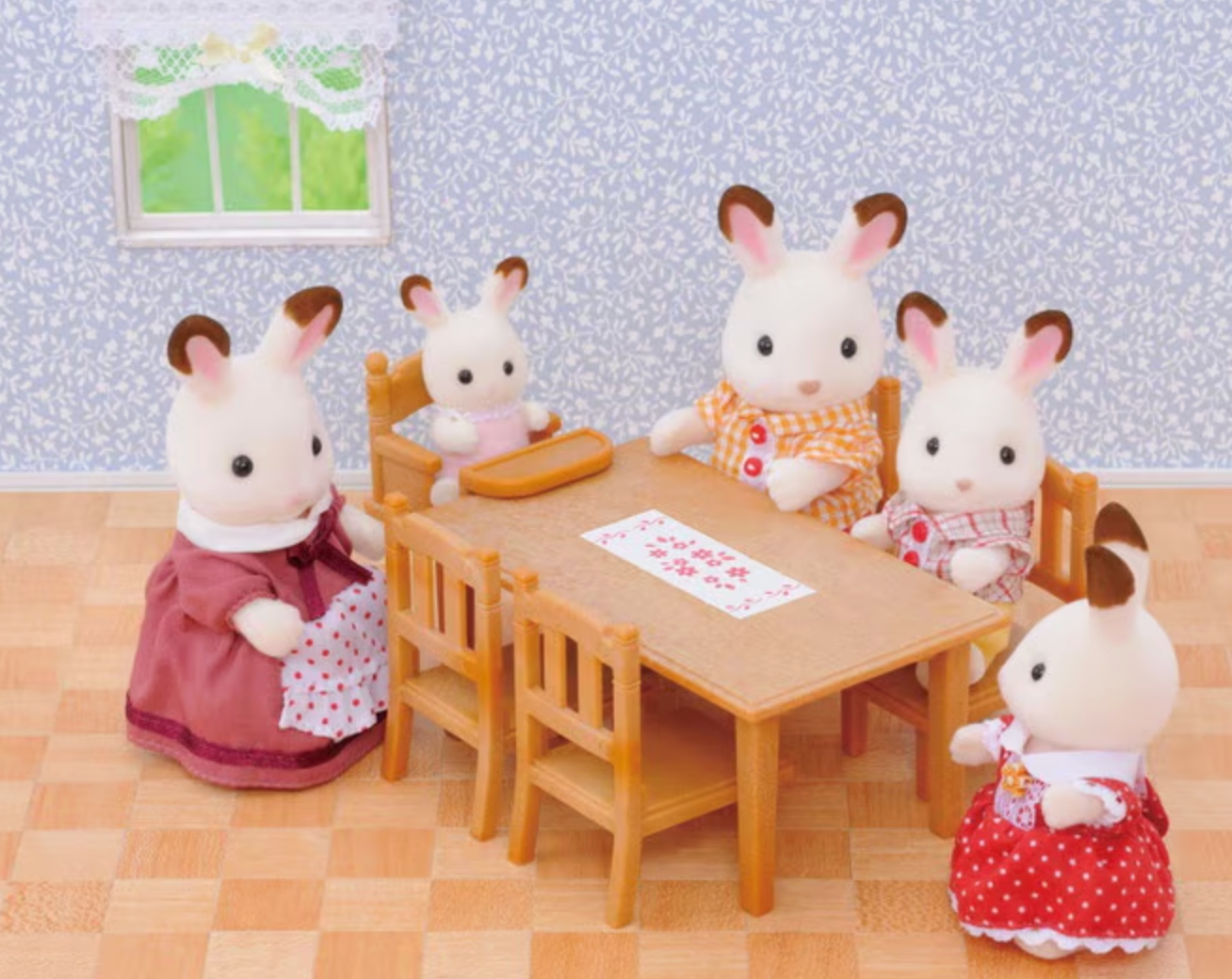 Sylvanian Families Family Table & Chairs 4506 - Colorland Toys