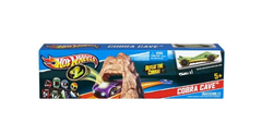Hot Wheels Cobra Cave Small Track Set DNN77