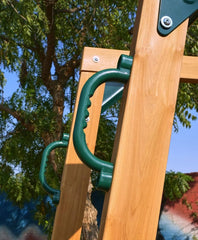DYNAMIC SPORTS ARABIAN LEOPARD WOODEN SWING SET