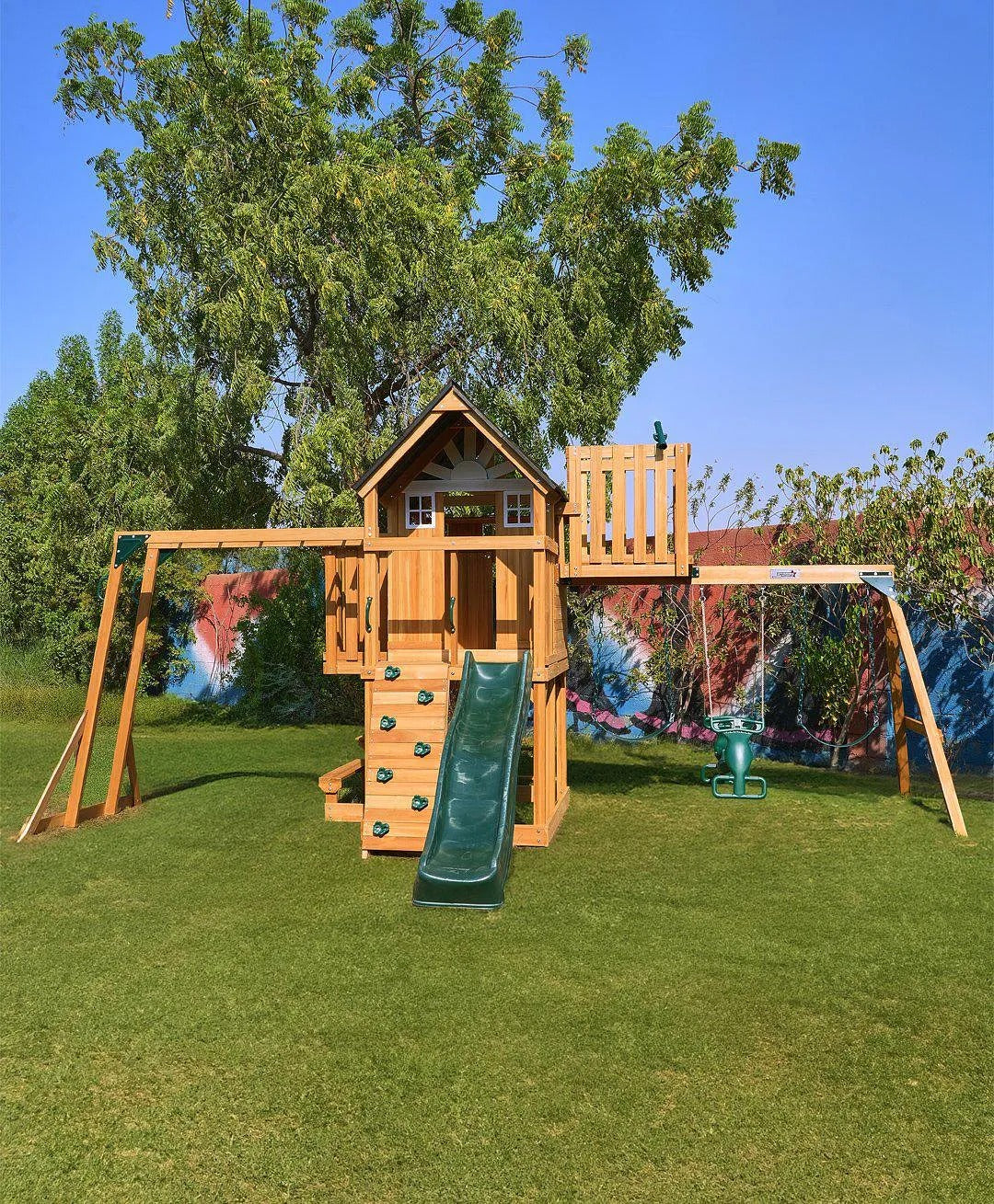 DYNAMIC SPORTS ARABIAN LEOPARD WOODEN SWING SET