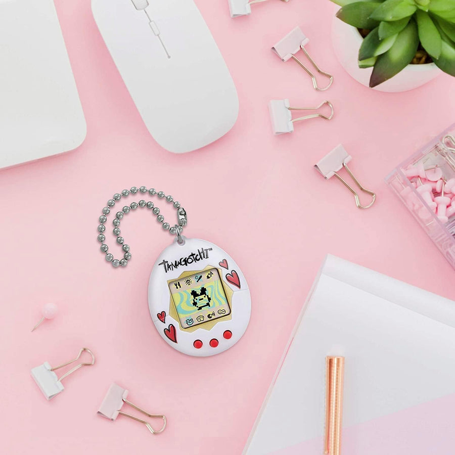 Bandai Tamagotchi Original Heart 42936 — image 6