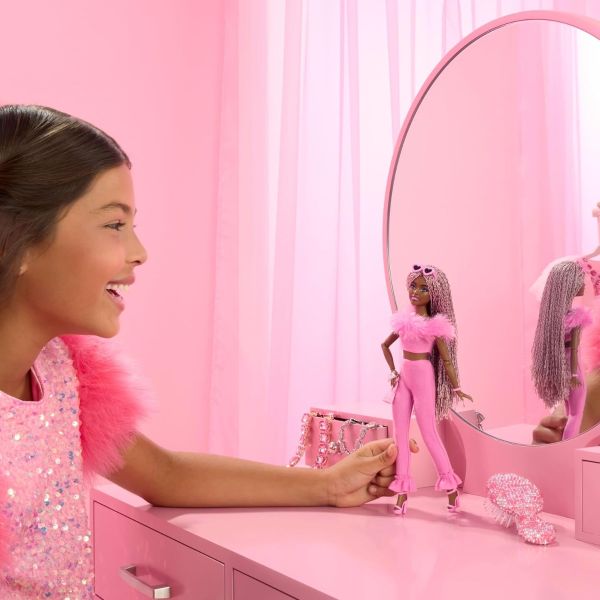 Barbie Barbiecore Deluxe Fashionistas Petite HYV28 - Colorland Toys