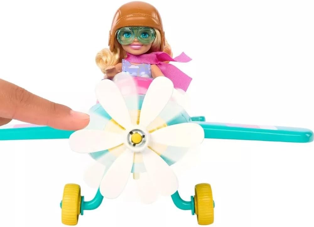 Barbie Chelsea Can Be Plane Playset HTK38 — image 2