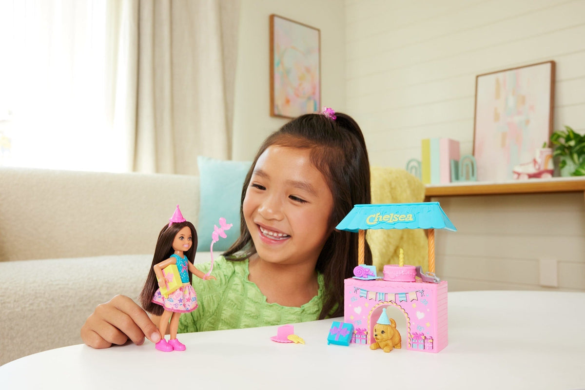 Barbie Club Chelsea Surprise Birthday Party Playset with Doll & Accessories — image 2