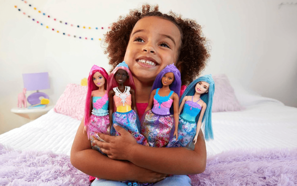 Barbie Dreamtopia Princess Doll with Dark-Pink Hair HGR15 — image 3