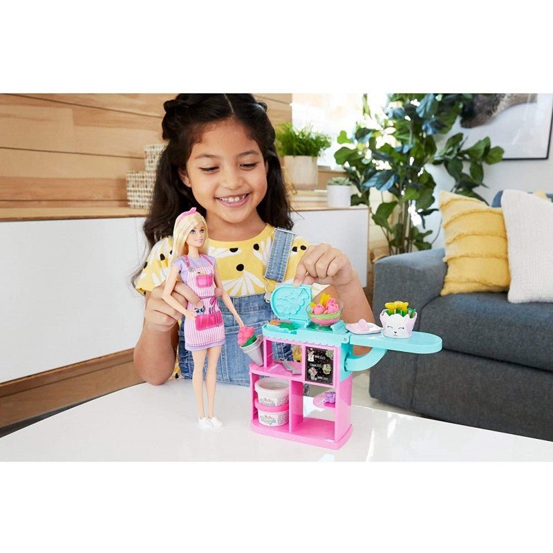 Barbie Florist Doll and Playset GTN58 — image 7