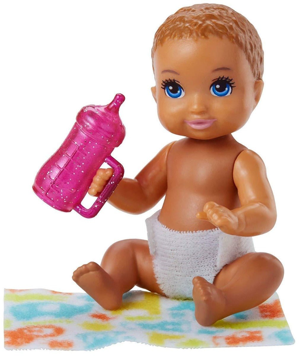 Barbie Skipper Babysitters Baby Accessory Brown Hair — image 1