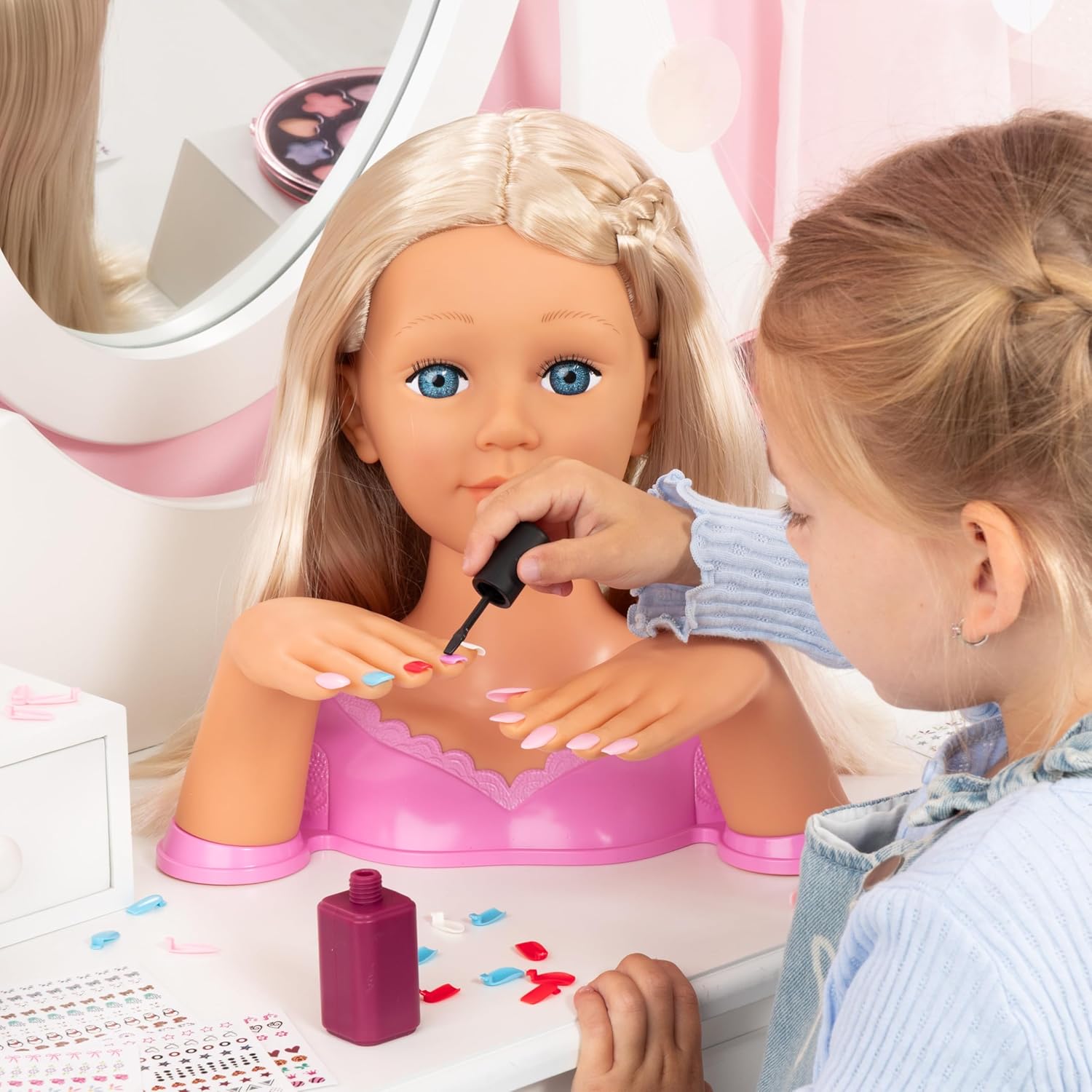 Bayer Charlene Super Model Magic Nails Styling Head 90090AA - Colorland Toys