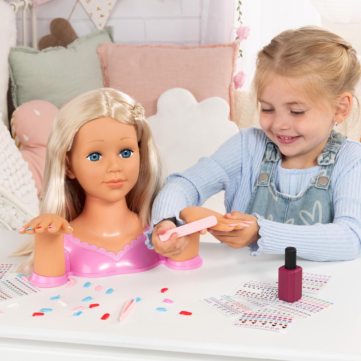 Bayer Charlene Super Model Magic Nails Styling Head 90090AA - Colorland Toys