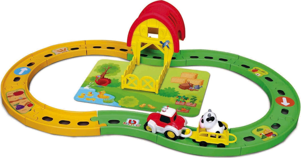BBJunior Shake-it Runner Farm Tractor with Hanger & Farmhouse - Colorland Toys