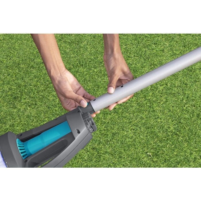 Bestway Aquagrip Handheld Pool Vacuum 58946 — image 3