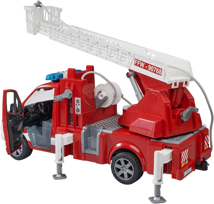سيارة إطفاء Bruder MB Sprinter مع سلم ومضخة مياه 02673 — image 2