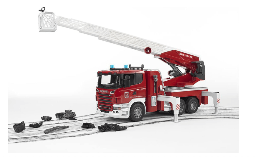 Bruder Scania R-series Fire engine with Water Pump 03590 — image 3