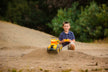 مركبة CAT Construction Massive Mover RC 82440