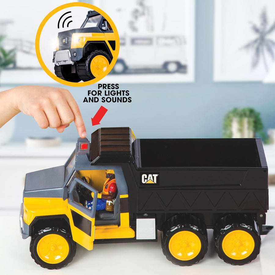 CAT Workforce Hauler Action Set 18+ Piece Construction Playset — image 6