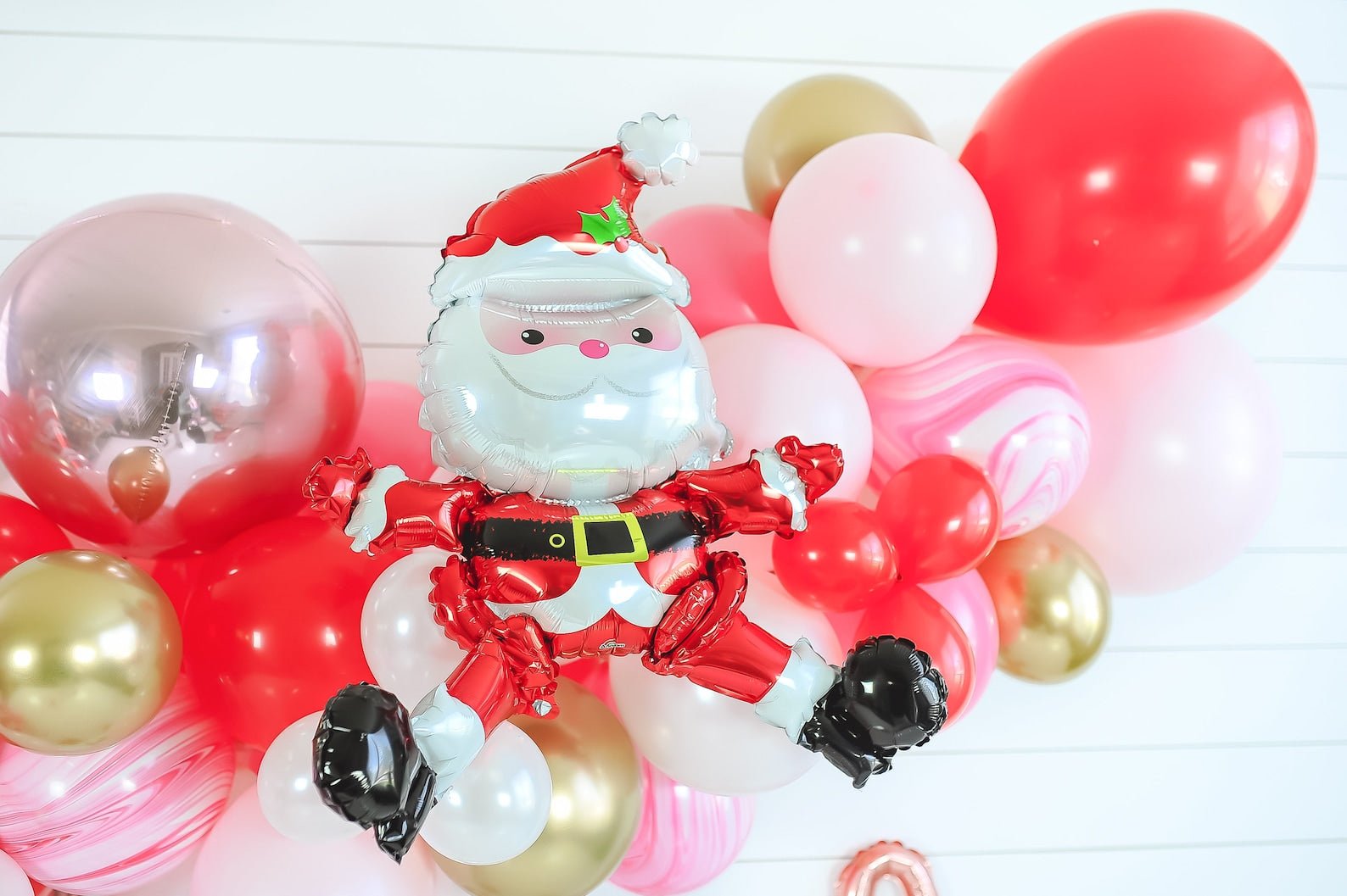 Christmas A75 Sitting Santa Multi Balloon 3398701 - Colorland Toys