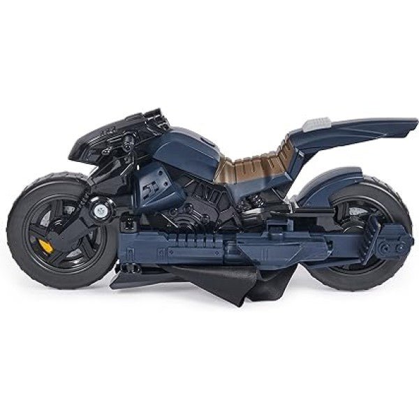 DC Batman Adventures Batcycle And Accessories 6067956 — image 2