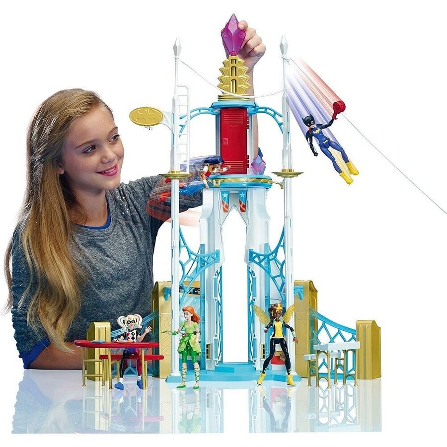 DC Super Hero Girls High School Playset & Batgirl Action Figure DMR13 — image 4