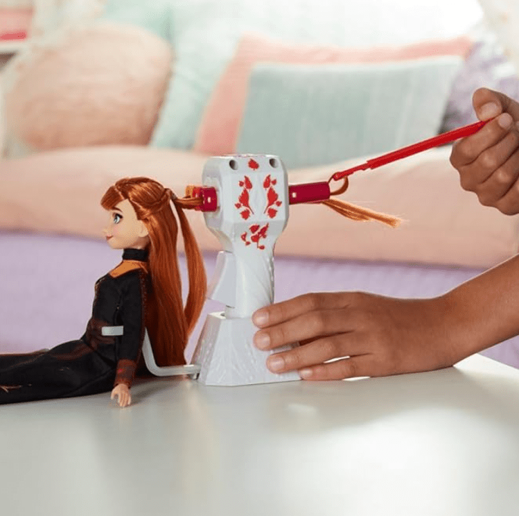 Disney Frozen 2 Sister Styles Anna Doll E7003 — image 4