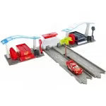 Mattel Disney Pixar Cars 3 Florida Speedway Pit Stop Playset DVT46 — image 4