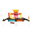 Disney Pixar Cars Color Changers Car Wash Playset with Lightning McQueen JBM70