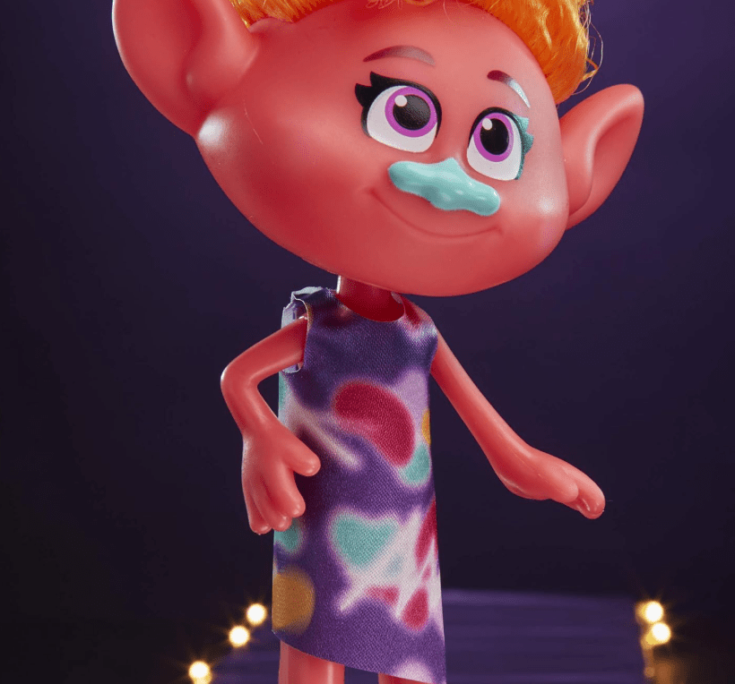 DreamWorks Trolls World Tour Stylin' DJ Suki E8006 — image 5