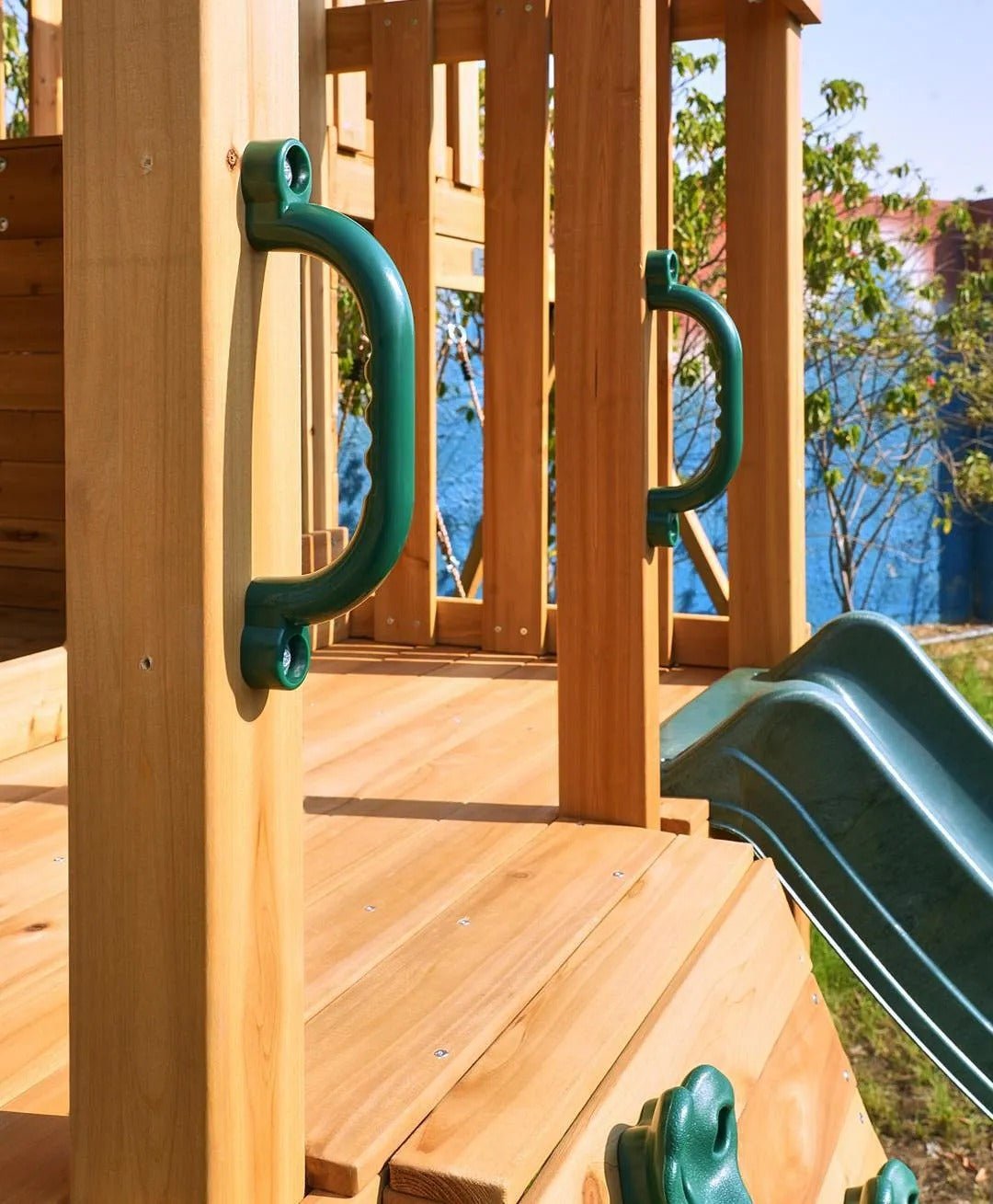 DYNAMIC SPORTS ARABIAN LEOPARD WOODEN SWING SET - Colorland Toys