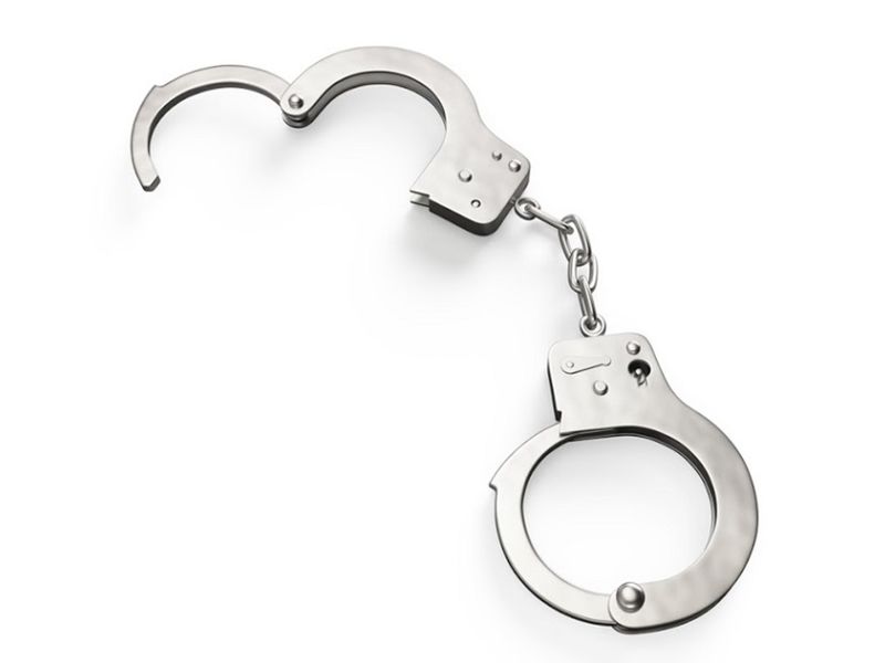 Edison Giocattoli Metal Sheriff Handcuffs 103022 — image 2