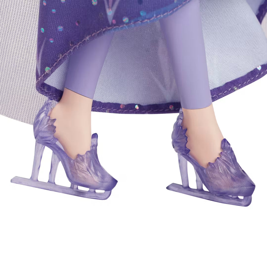 Disney Frozen Ice Skating Elsa Fashion Doll [JBG53] — image 4