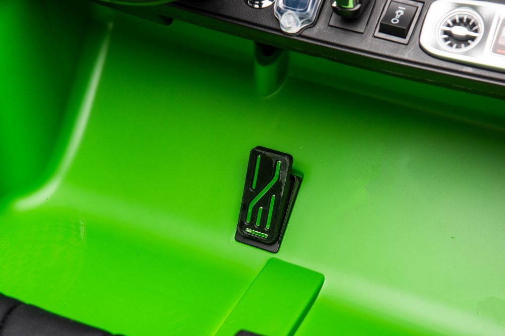 Mercedes Benz G63 AMG Ride On 4x4 Green 12V 4M DK-G63