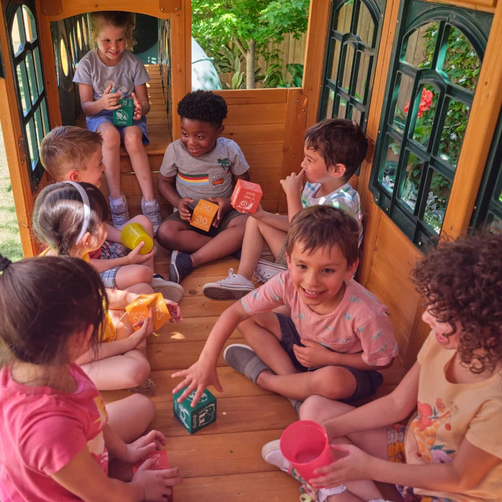 Bear Cave Lodge - Colorland Toys