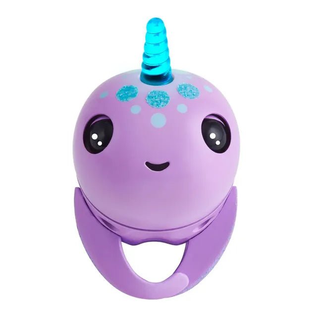 Fingerlings Light Up Narwhal 36990 — image 4