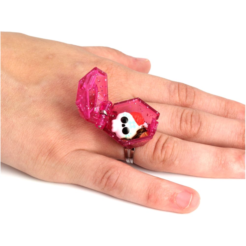 Funlockets Mysterious Ring with Charms and Glitter Random Model S18250AE - Colorland Toys