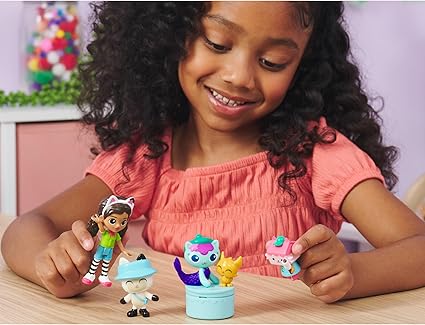 Gabby's Doll House Figure Pack - Friends Camping 6067225 — image 2