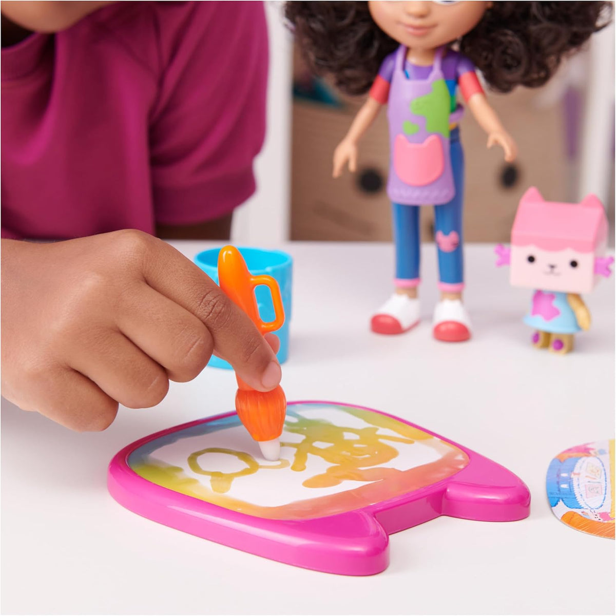 Gabby’s Dollhouse Deluxe Craft Doll Set – 8" Gabby Doll, Baby Box Cat, Magic Water Pad & Water Brush | Creative Art Playset for Kids Ages 3+ — image 4