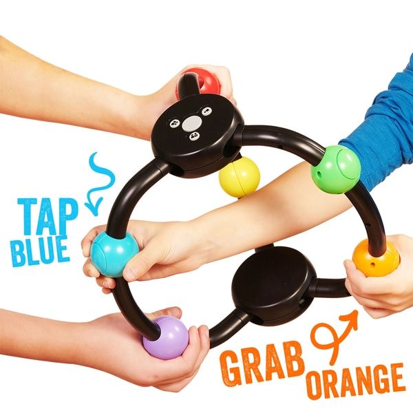 Hands Full Family Game 7931 — image 4