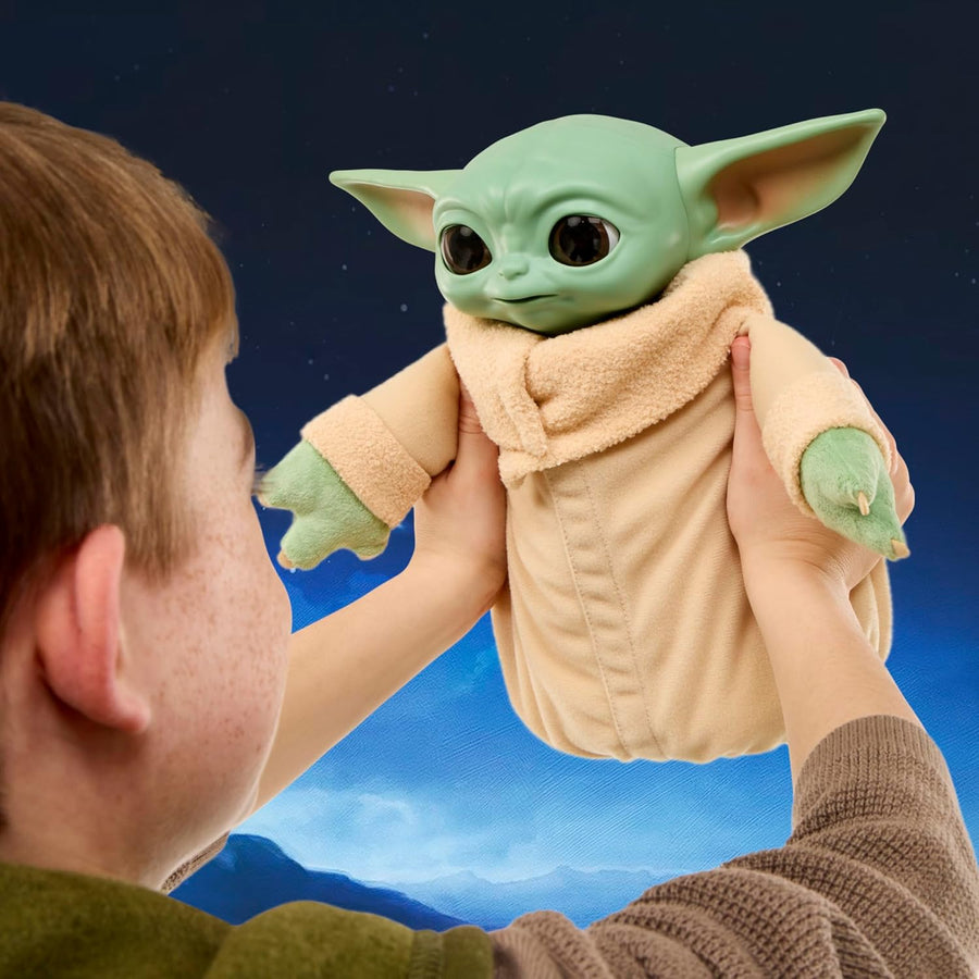 Hasbro Star Wars Mandalorian & Gogoo 10" Interactive Plush Figure — image 4
