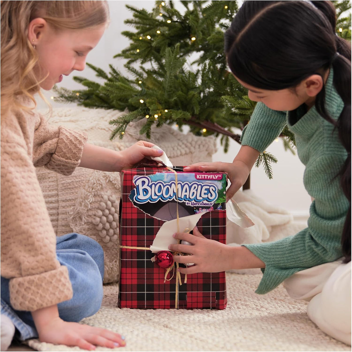 Hatchimals Bloomables Kittyfly Interactive Toy – 100+ Sounds & Reactions | Ages 4+ — image 2