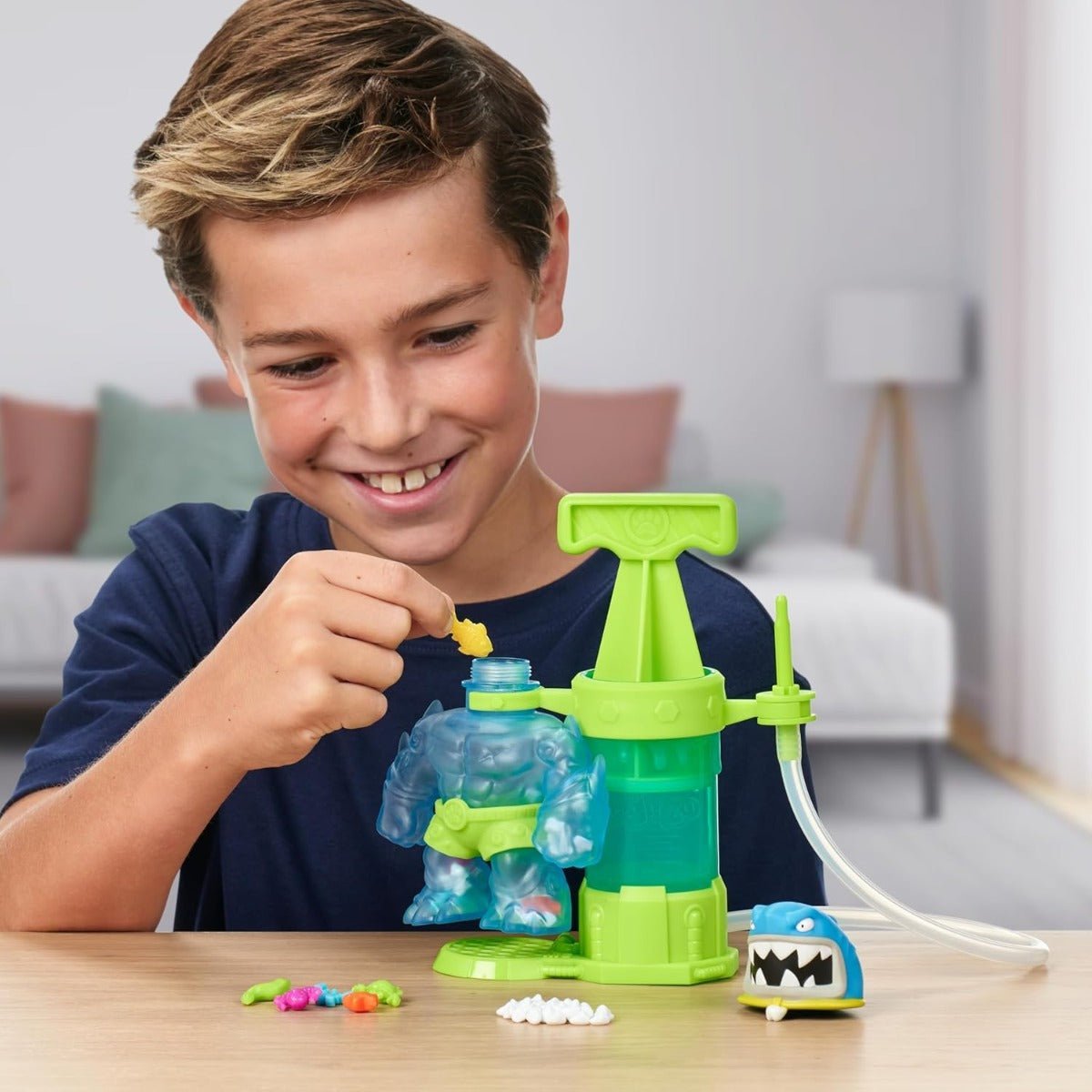 Heroes Of Goo Jit Zu Hero Creator - Make Your Own Thrash - Colorland Toys