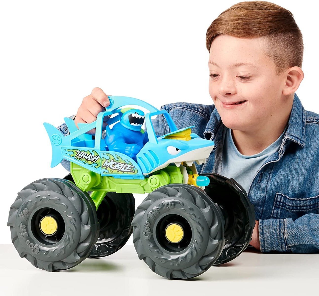 Heroes Of Goo Jit Zu Stretch and Strike Thrash Mobile 41411 - Colorland Toys