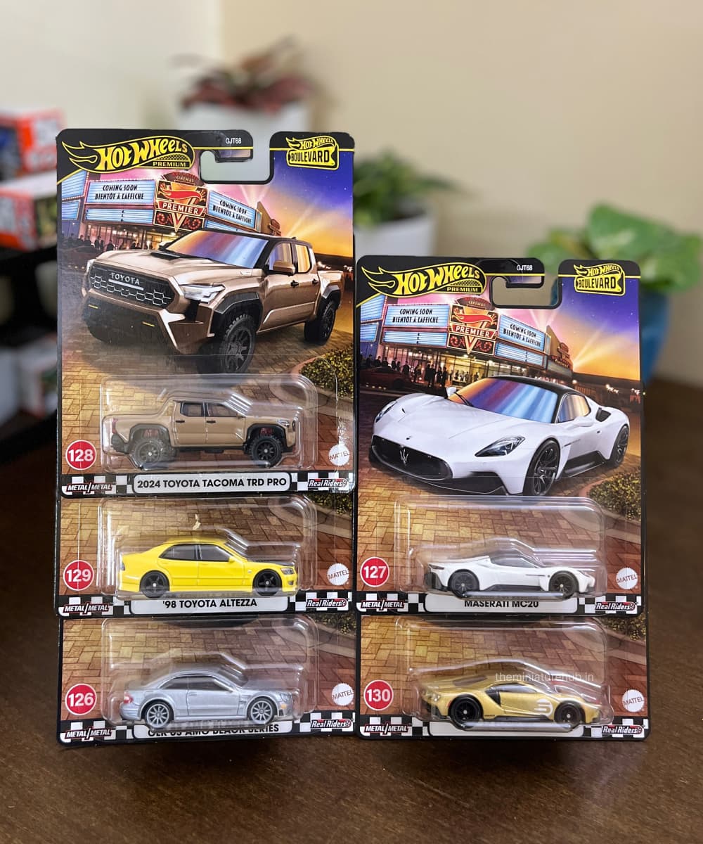 Hot Wheels Boulevard Diecast Cars Asstd.GJT68 - Colorland Toys