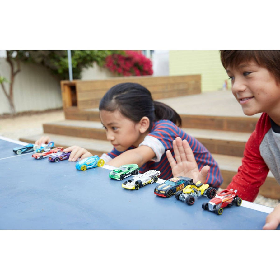 Hot Wheels Diecast Cars - 5 Pack (Colors May Vary) - Assorted — image 7