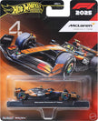 Hot Wheels Premium 1:64 Scale Premium Race Team McLaren