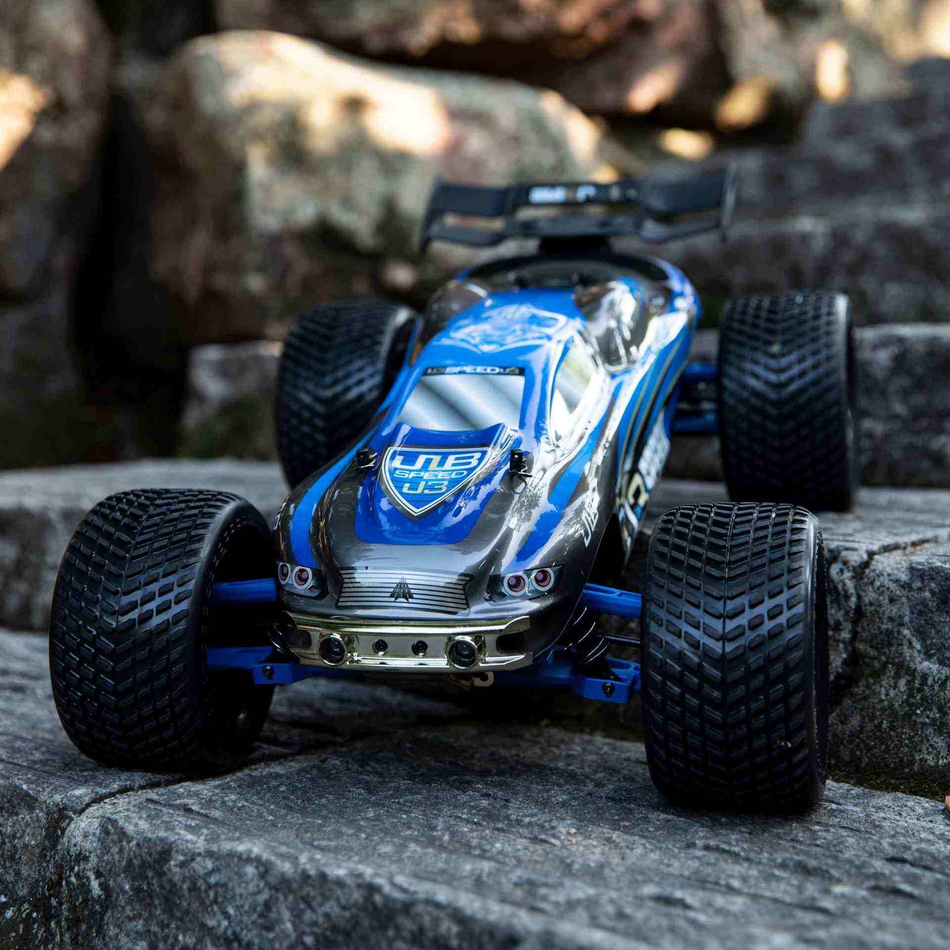 JLB 31101 J3 RC Car 1:10 4WD Brushless RTR - Colorland Toys
