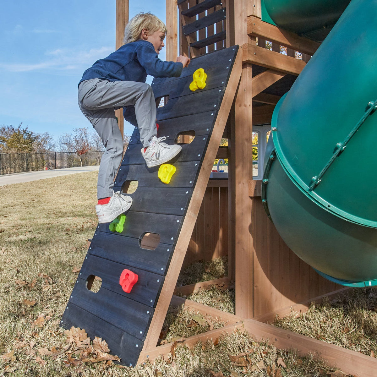 Kidkraft Panorama Tower Playhouse — image 11