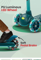 Kids 3 - Wheeled Scooter with Lights Green 103 - 49 - Colorland Toys