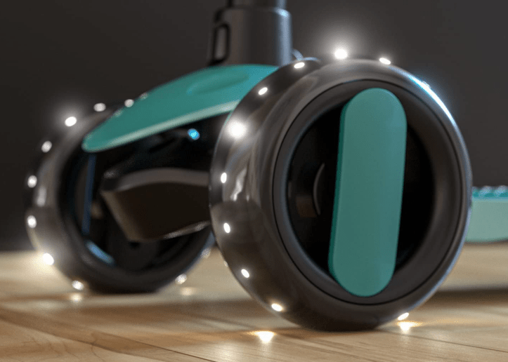 Kids Scooter with Lights Green 103-57 — image 3