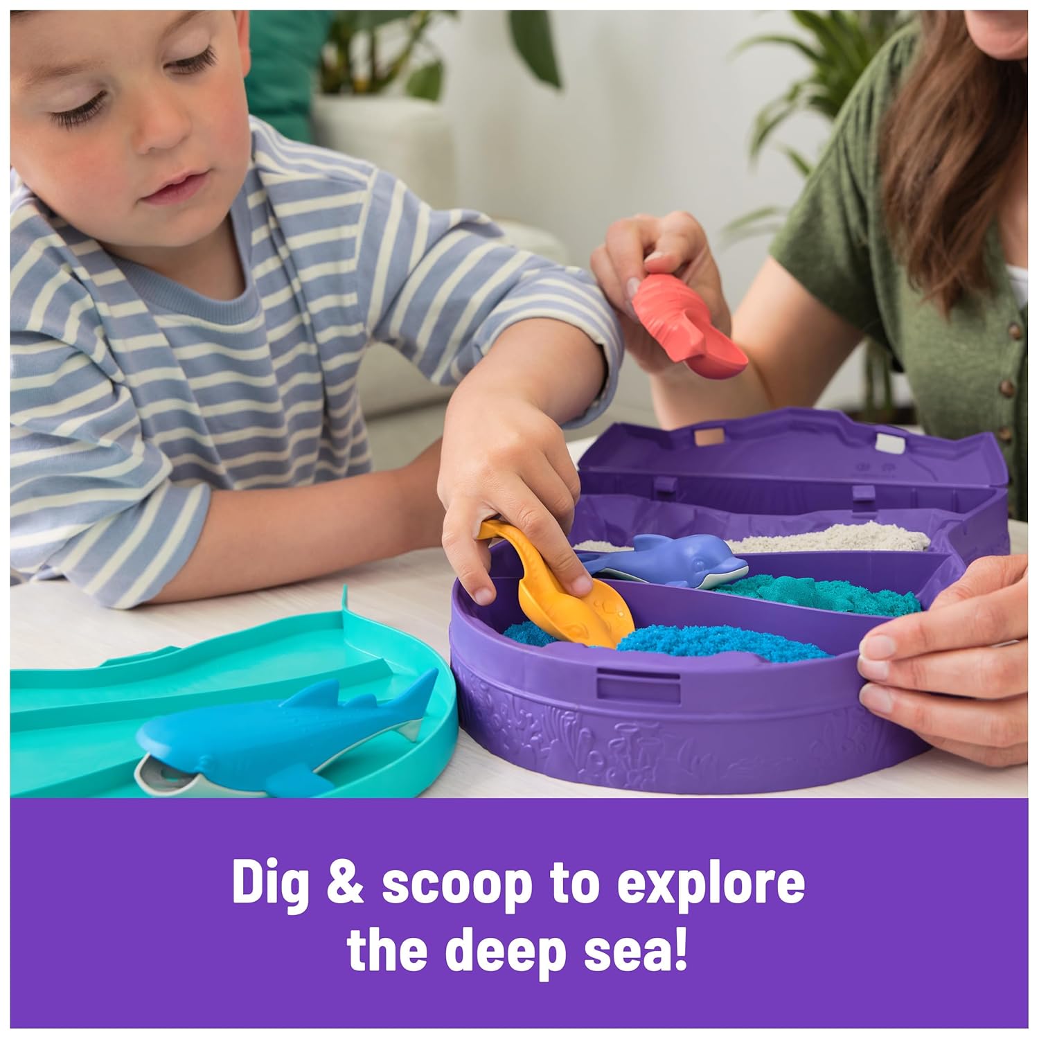 Kinetic Sand Project Planet Deep Sea Set 680g with Sea Creature Tools - Colorland Toys